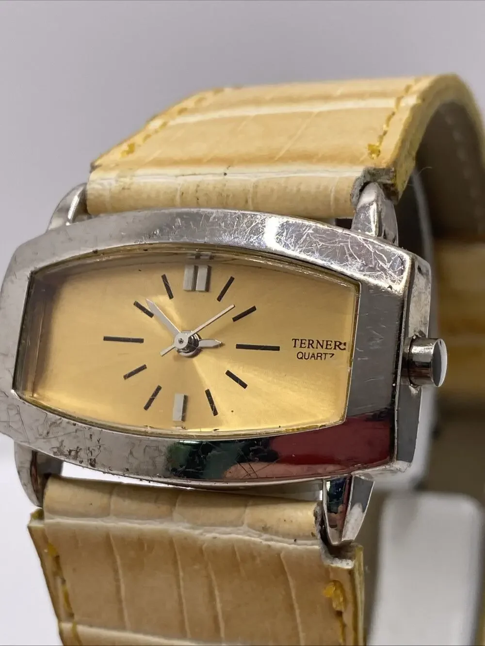 Terner Silver Womens Watcc New Battery